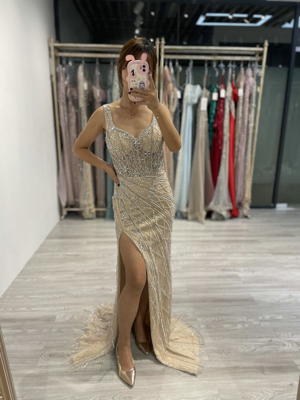 Crystal-Embellished Long Sleeve Dress –  Silhouette High Slit for Red Carpet Galas/Stage Performances DDS060-2