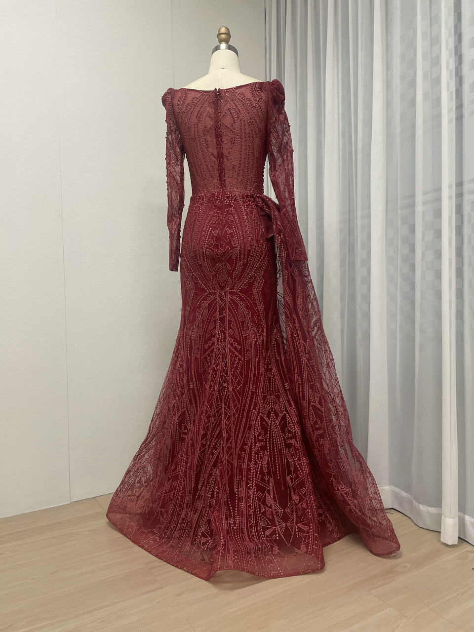 Boat Neck Long Sleeve Wedding Party Guest Couture Lace Evening Dress MB20008