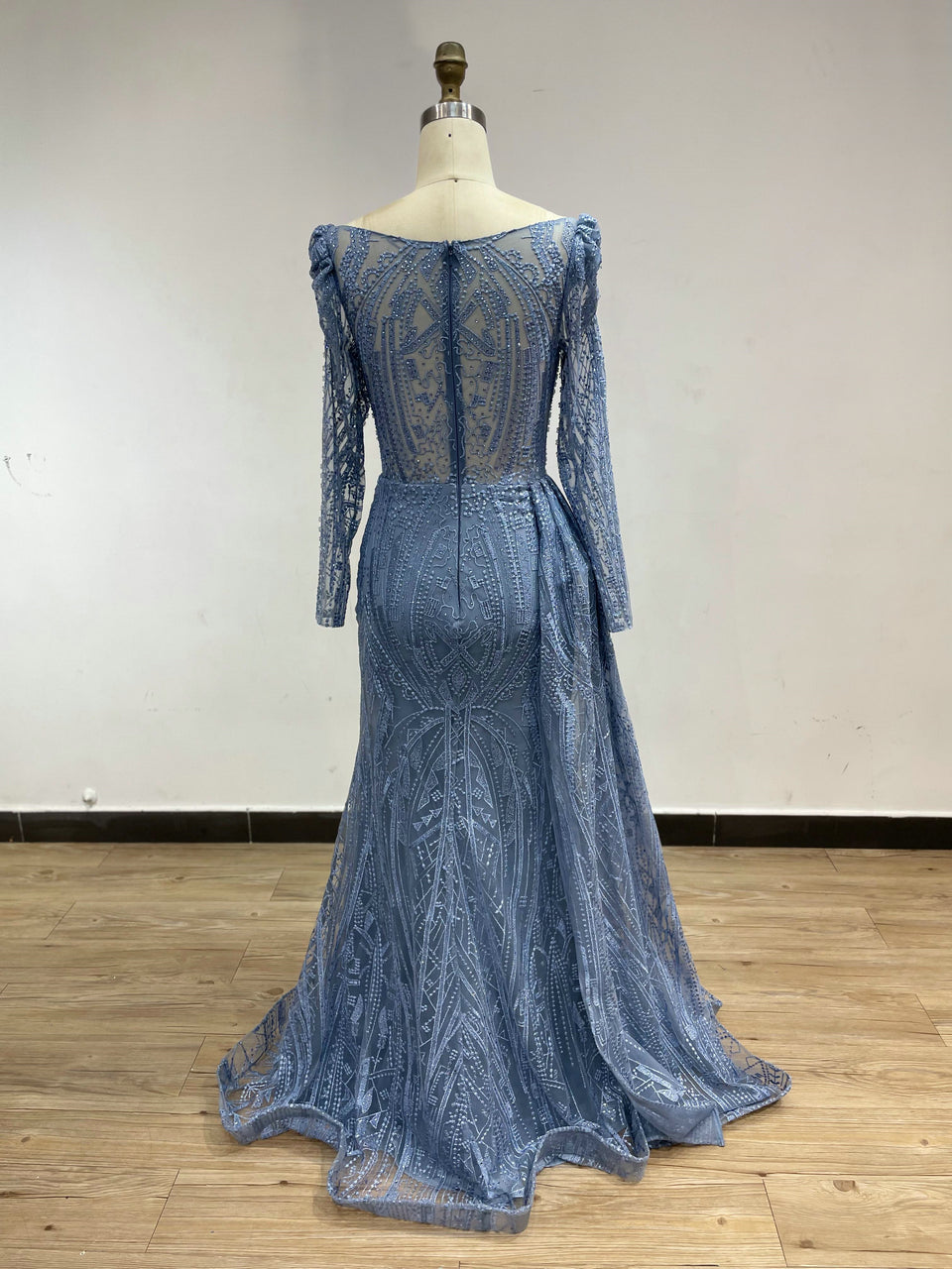 Boat Neck Long Sleeve Wedding Party Guest Couture Lace Evening Dress MB20008