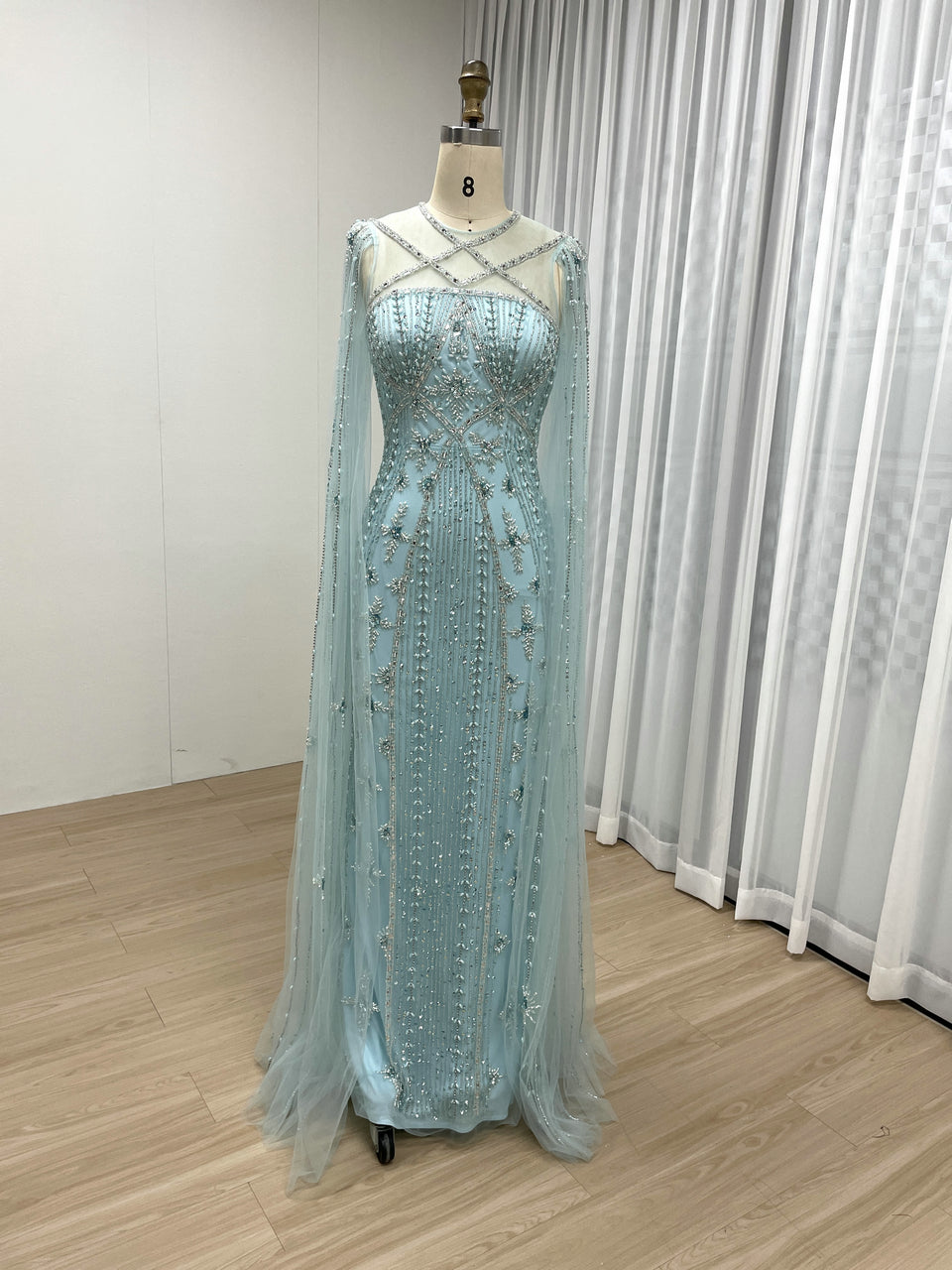 Dubai Muslim Cape Sleeves Luxury Beaded Arabic Wedding Party Gowns for Elegant Women MB40155B