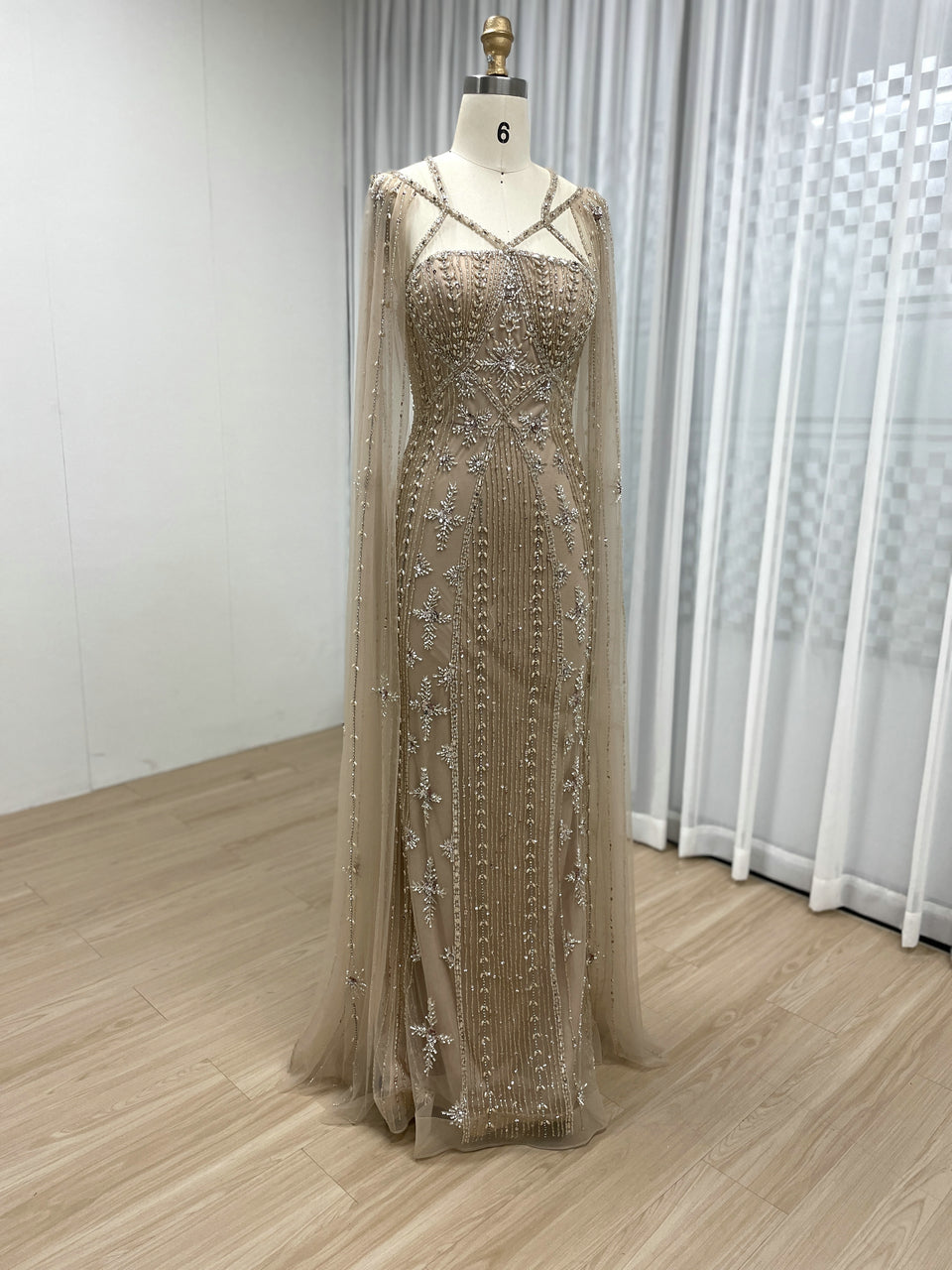 Dubai Muslim Cape Sleeves Luxury Beaded Arabic Wedding Party Gowns for Elegant Women MB40155B