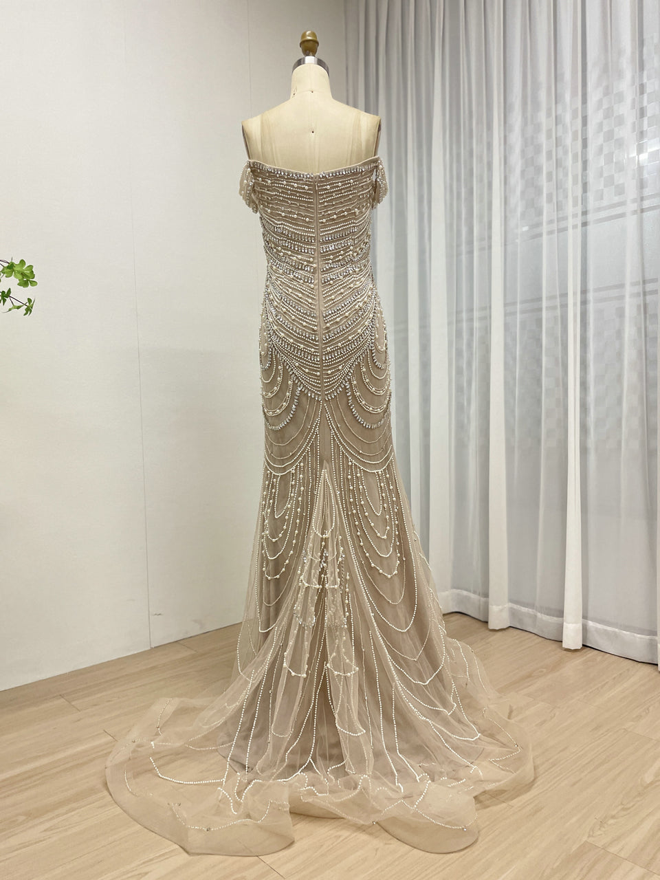 Elegant Green Mermaid Gown with Off-Shoulder and Pearl Beading MB40209-2