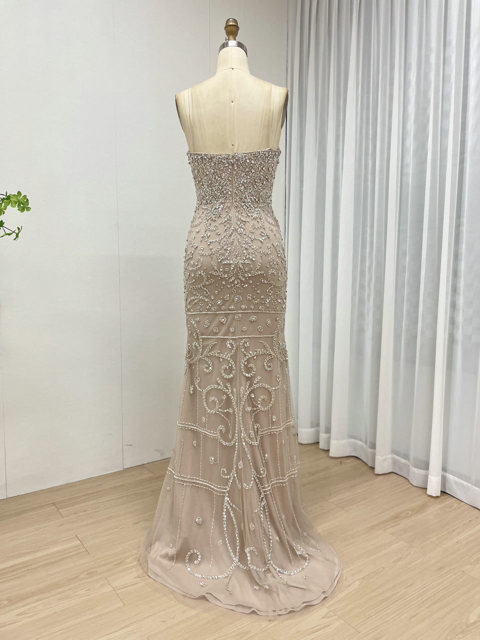 High Slit Dubai Evening Dress for Banquet Embellished Sparkling Beaded With Detachable Cape Sleeve MB40237-2