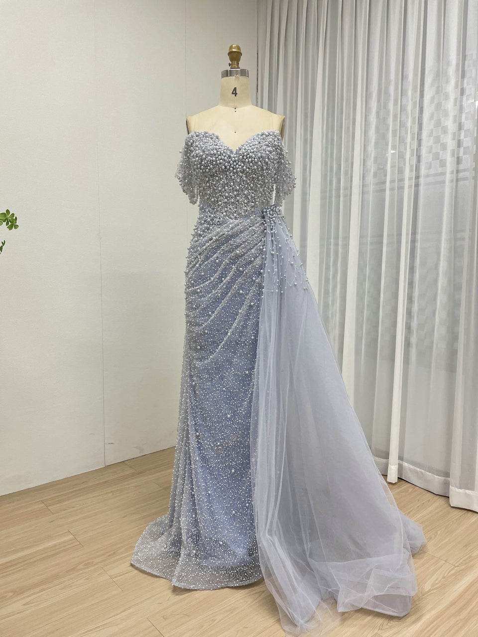 Luxury Beaded Sweetheart Neck Strapless Mermaid Evening Gown for Sexy Ladies MB40268-3
