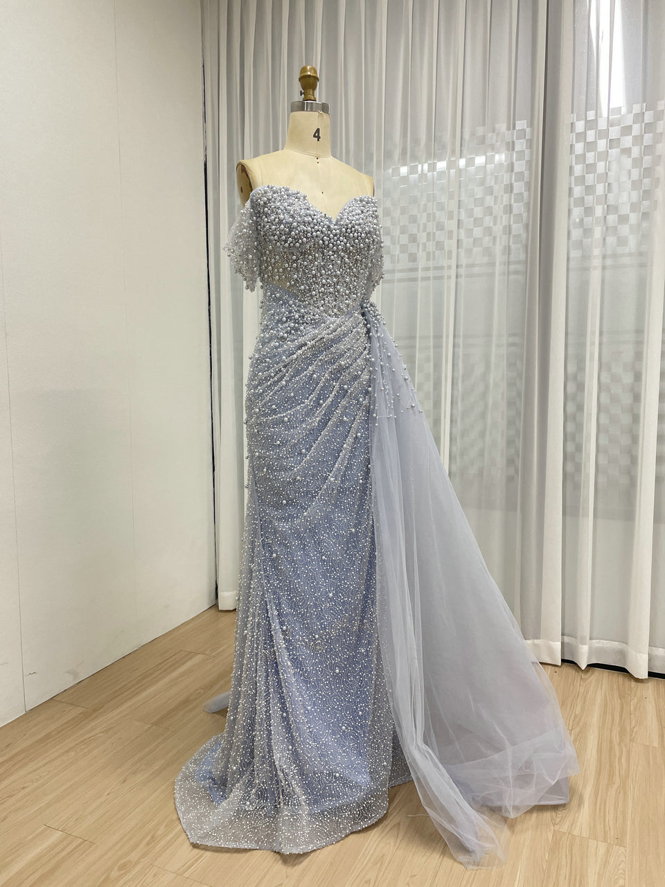 Luxury Beaded Sweetheart Neck Strapless Mermaid Evening Gown for Sexy Ladies MB40268-3