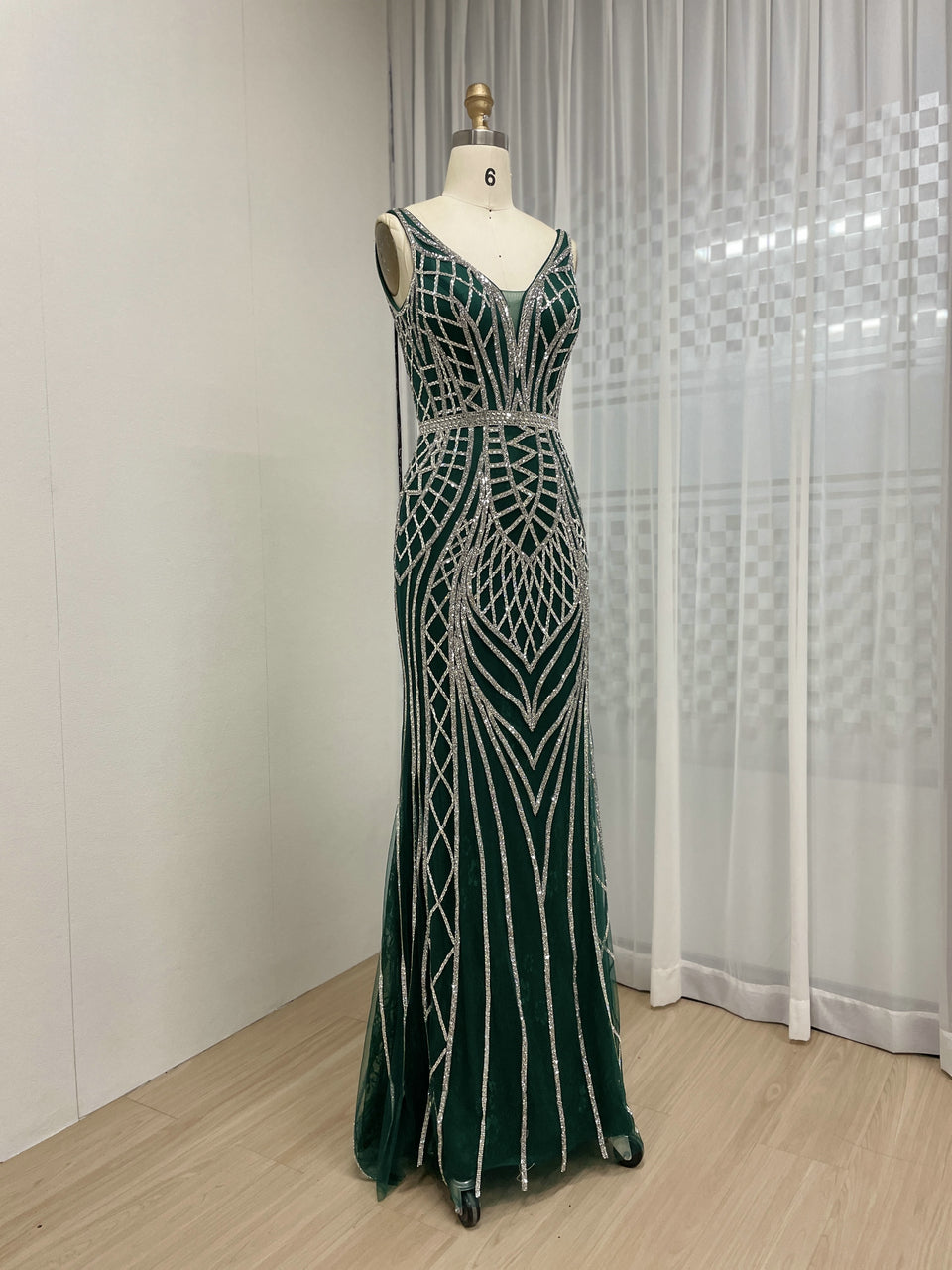 Sleeveless Plunging Neckline Mermaid High School Party Prom Dress MB40270