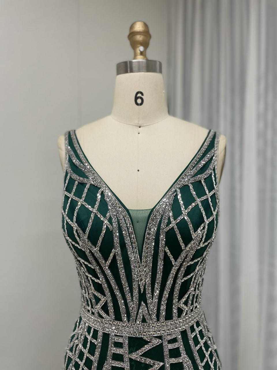 Sleeveless Plunging Neckline Mermaid High School Party Prom Dress MB40270