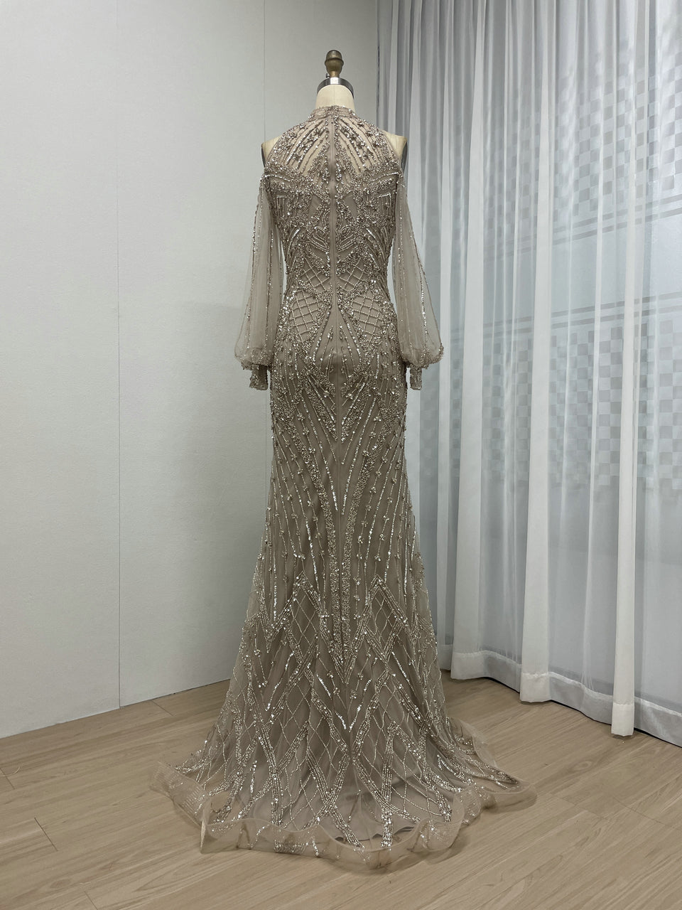 Halter Neck Couture Beading Long Sleeve New Year Party Dress MB40278