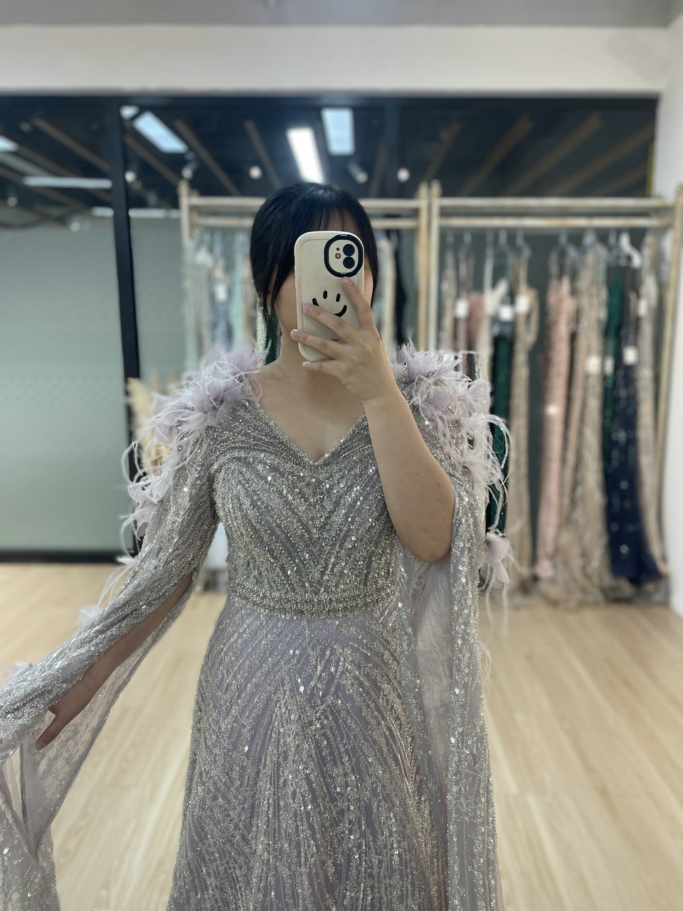 Luxury Feather Cape Sleeve Dubai Wedding Party A Line Couture Evening Dress MB40283