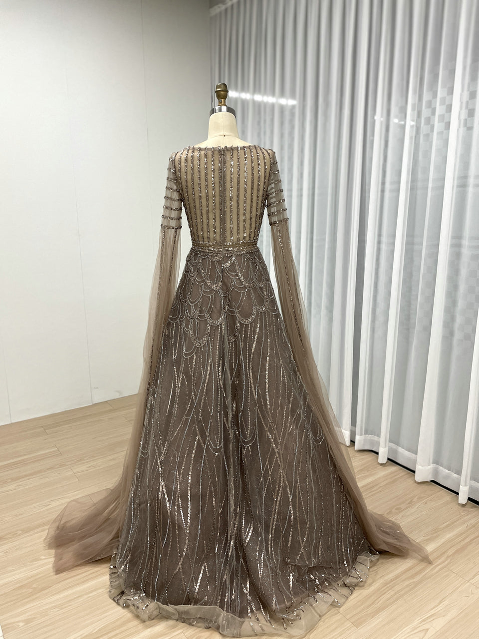 Luxury Beading Cape Sleeves A-Line Evening Dress for Elegant Plus Size Mother of the Bride Women MB40289