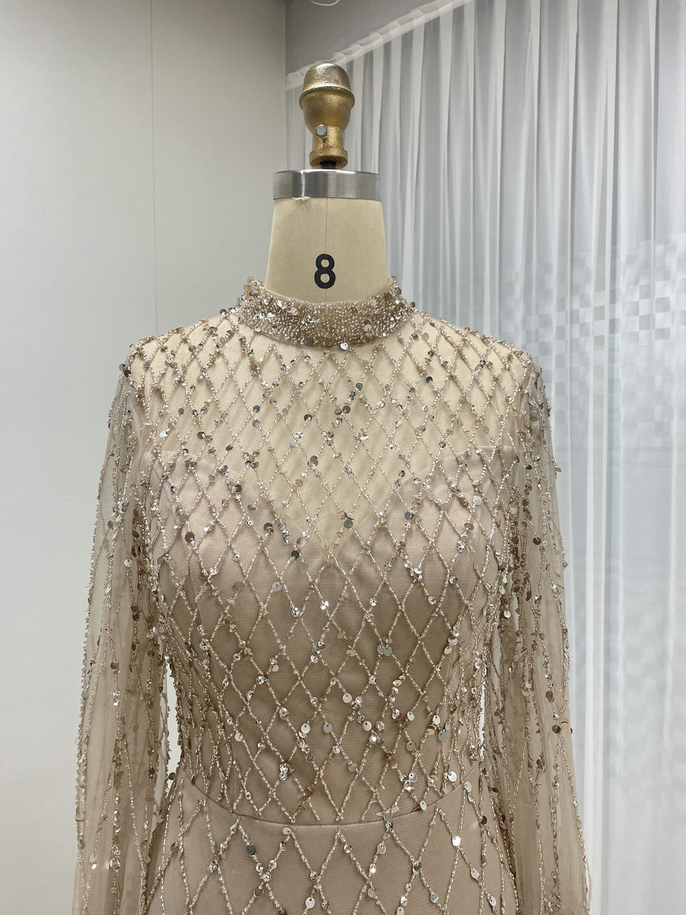 Luxurious Long Sleeve With Feathers Designer Evening Party Dress Handmade Haute Couture Evening Gown MB40294
