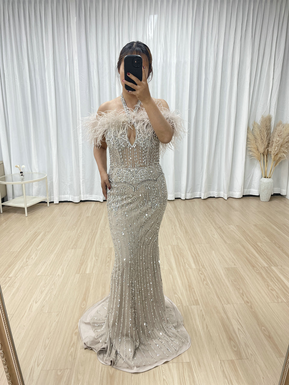 Gorgeous Off Shoulder With Feathers Couture Handmade Beading Red Carpet Evening Dress MB40295