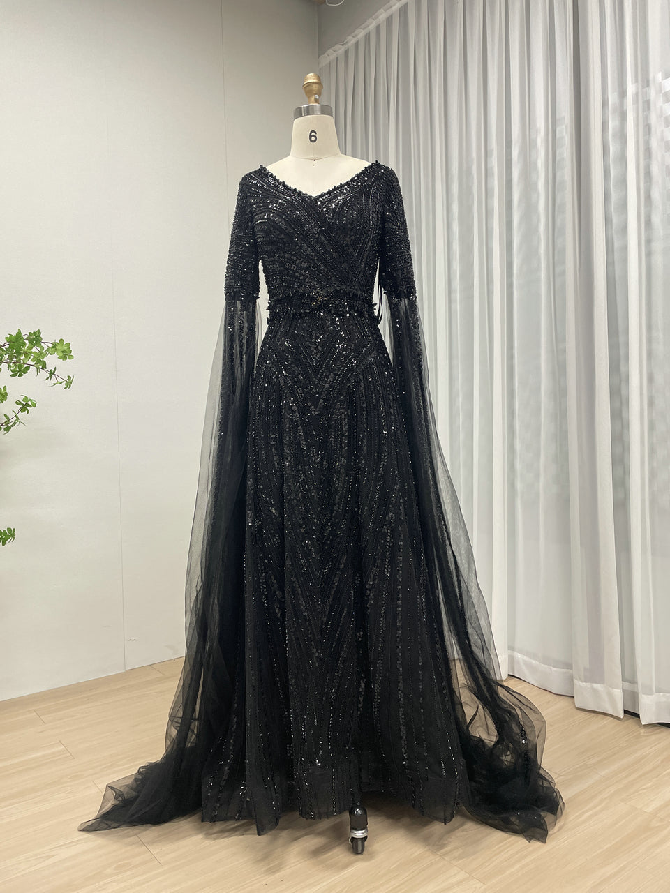 Hot Selling Cape Sleeve Beading Lace A Line Dubai Wedding Party Evening Dress 2025 Mother Dress MB40298