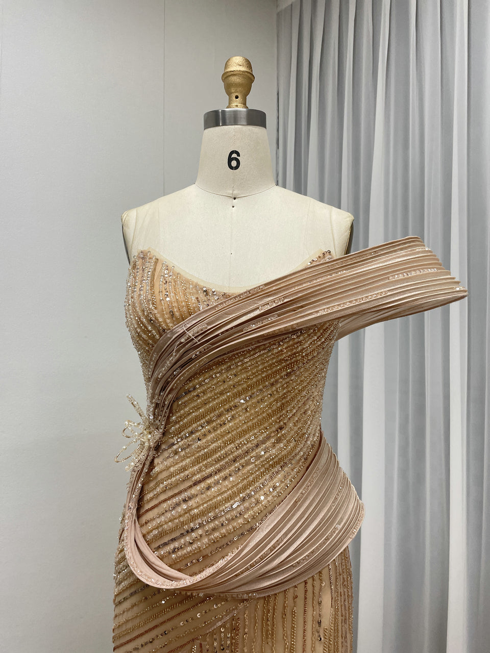 Champagne High Slit Sexy Evening Gown Suitable for Banquet and Prom Embellished With Exquisite Embroidery Beads MB40319