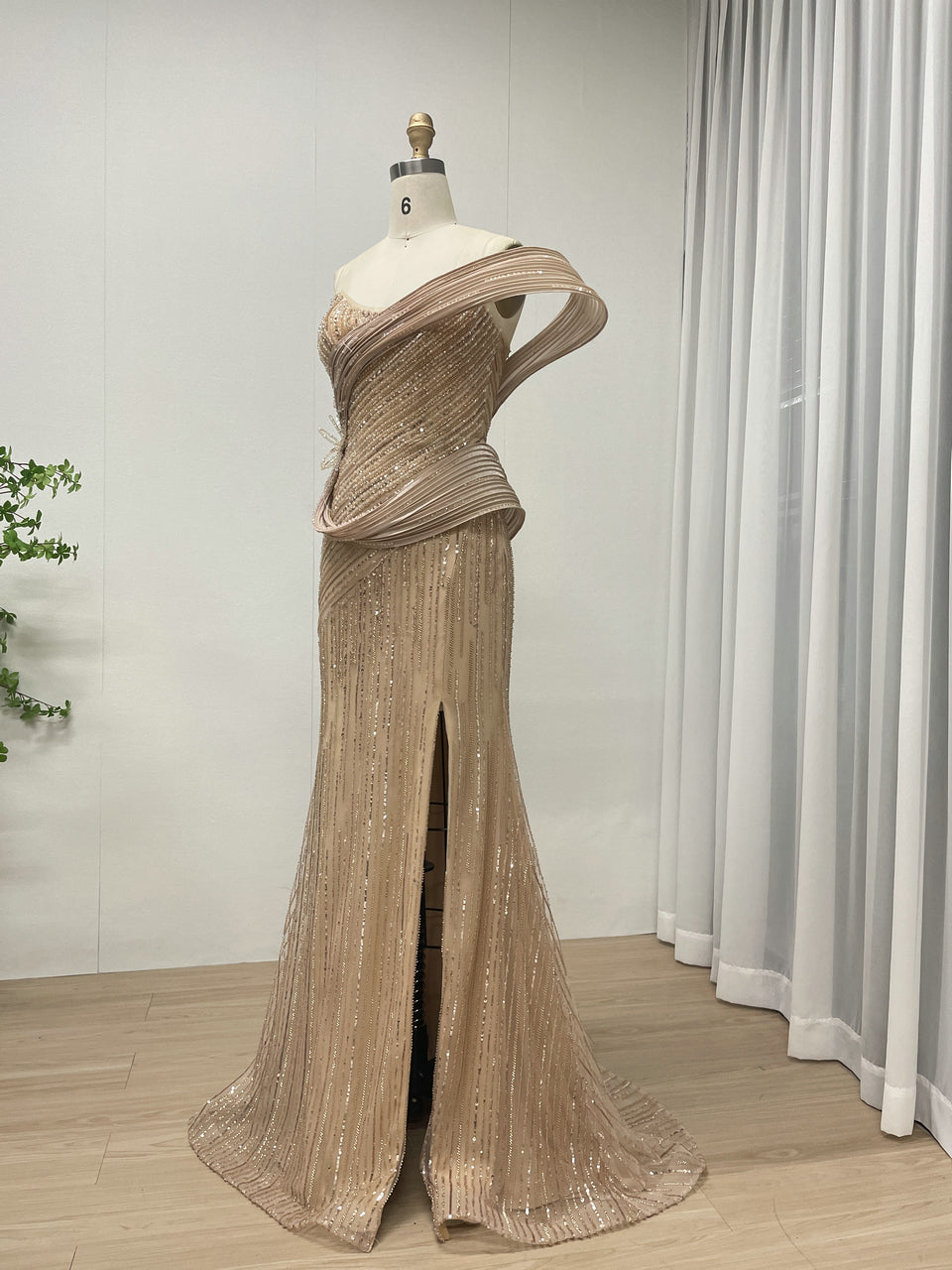 Champagne High Slit Sexy Evening Gown Suitable for Banquet and Prom Embellished With Exquisite Embroidery Beads MB40319