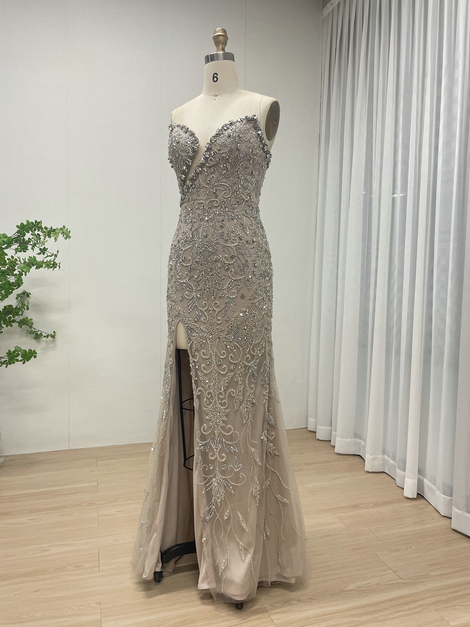 Sexy High Slit V Neck Evening Gown Suitable for Banquet Embellished With Exquisite Embroidery Beaded MB40327