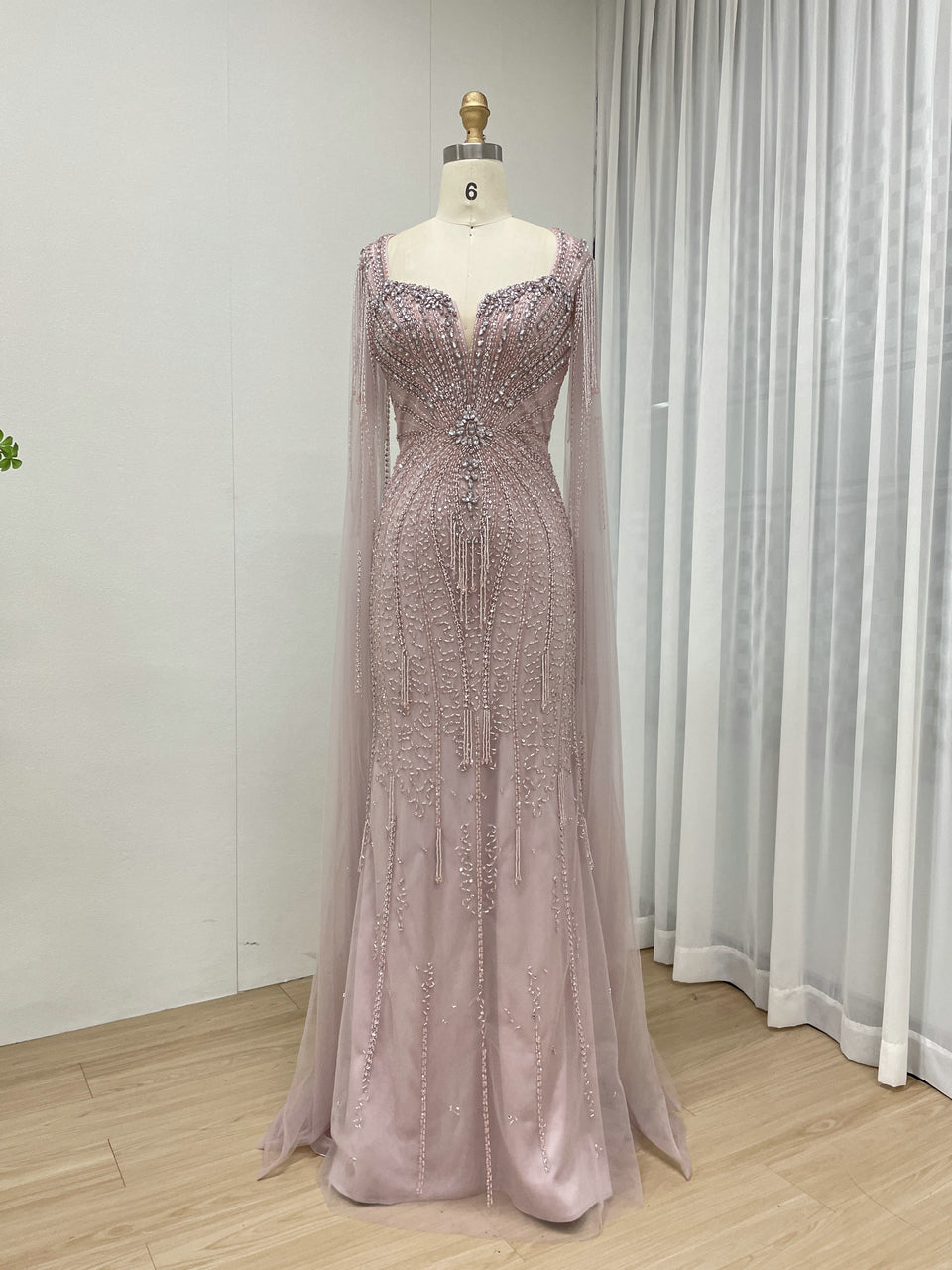 Sexy Deep V Neck Pink Mermaid Evening Gown With Embellished Exquisite Beaded Crystal Elegant Cap Sleeve MB40343