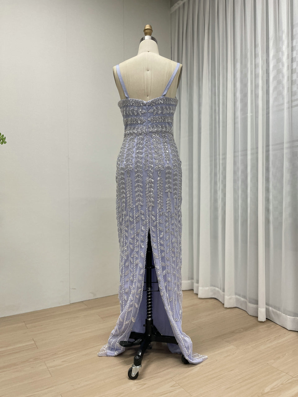 Luxury Graceful Spaghetti Strap High Slit Evening Gown Suitable for Prom MB40346