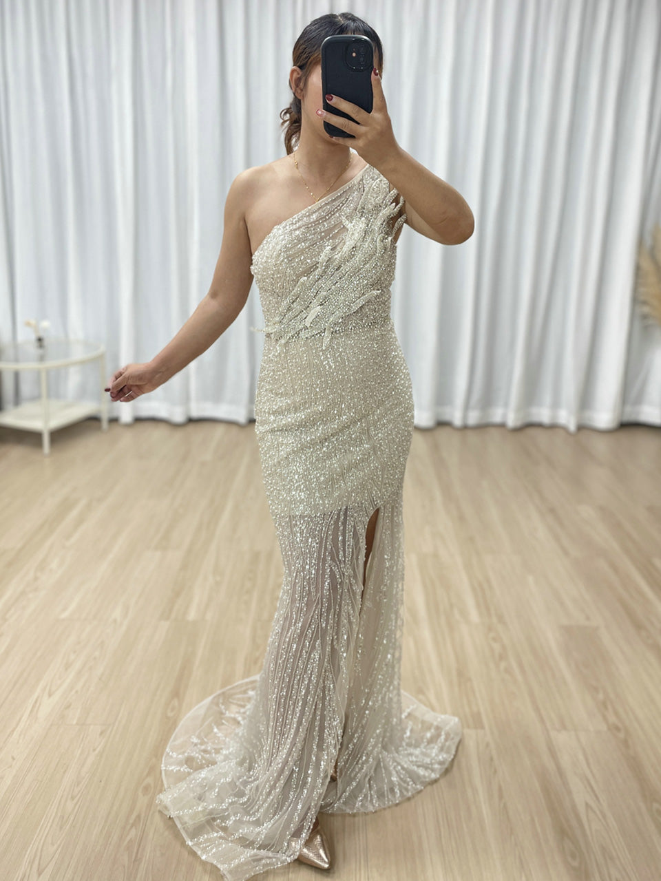 Sexy One Shoulder Hand Beaded hight Slit See Through Evening Gown Suitable for Banquet MB40348