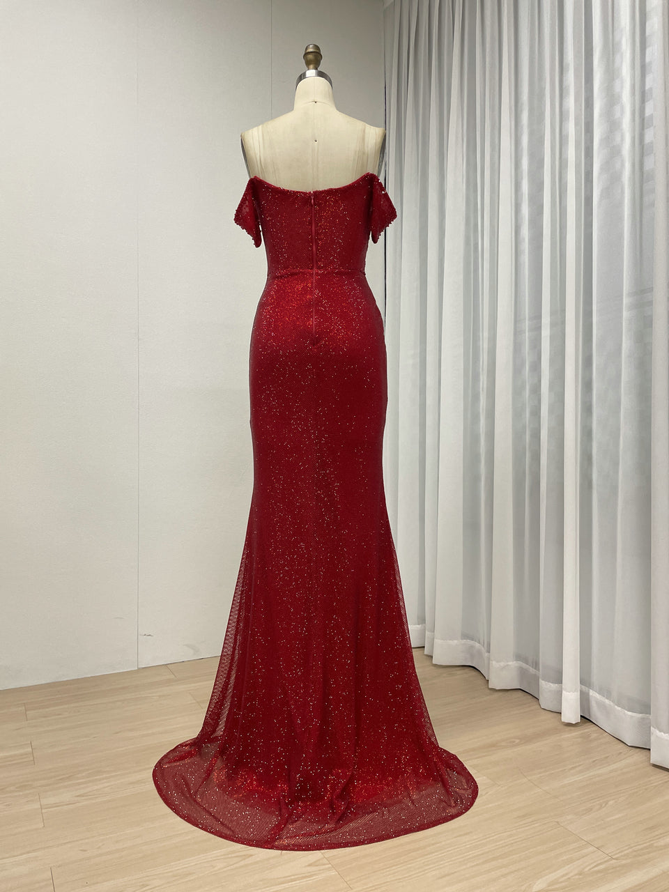 Sexy Hight Slit Pleated Design Elegant Off the Shoulder Evening Gown Suitable for Banquet MB40350