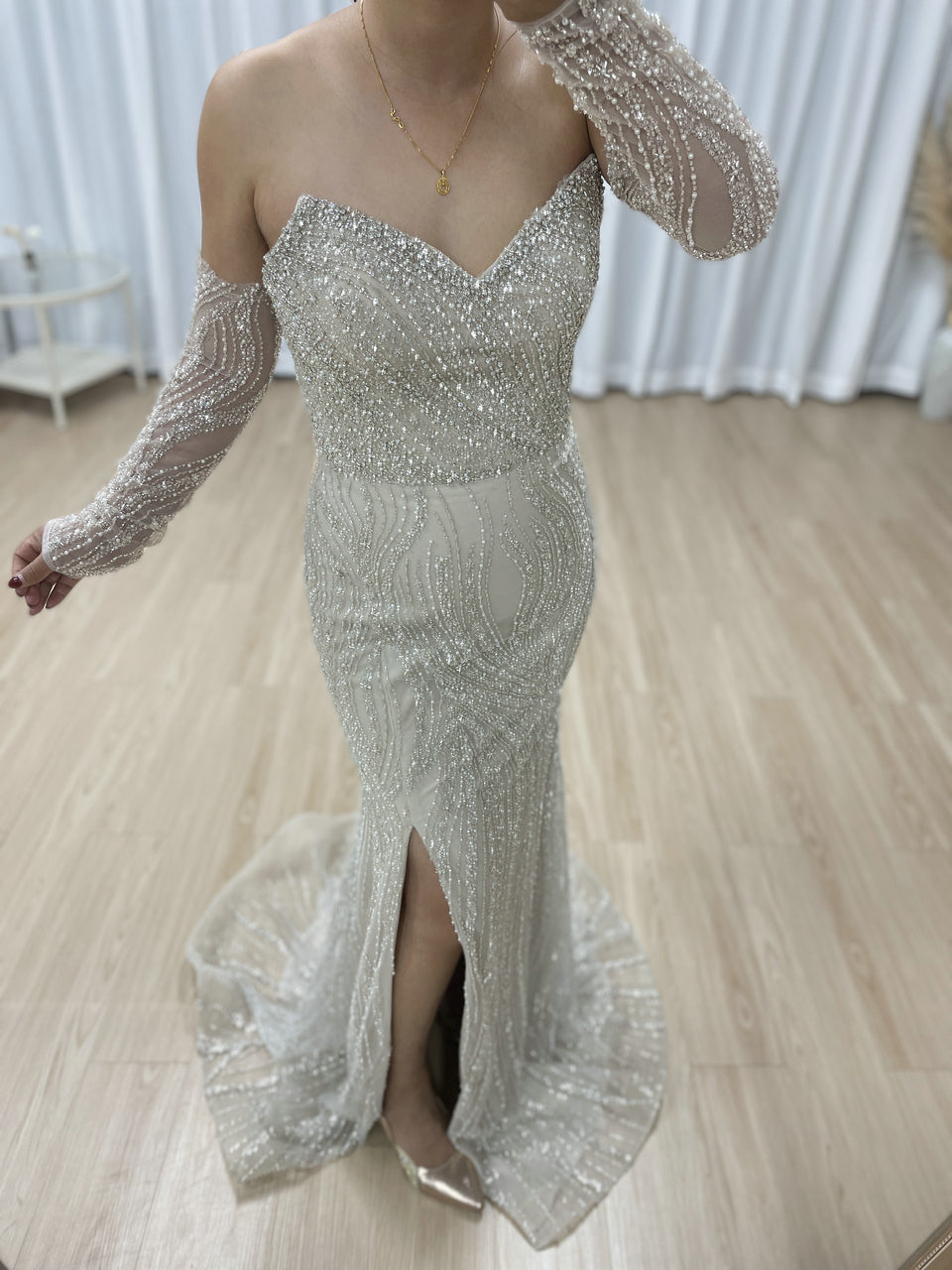 Luxury Couture Beaded Champagne Off the Shoulder Mermaid Banquet Evening Gown With Active Sleeves MB40351