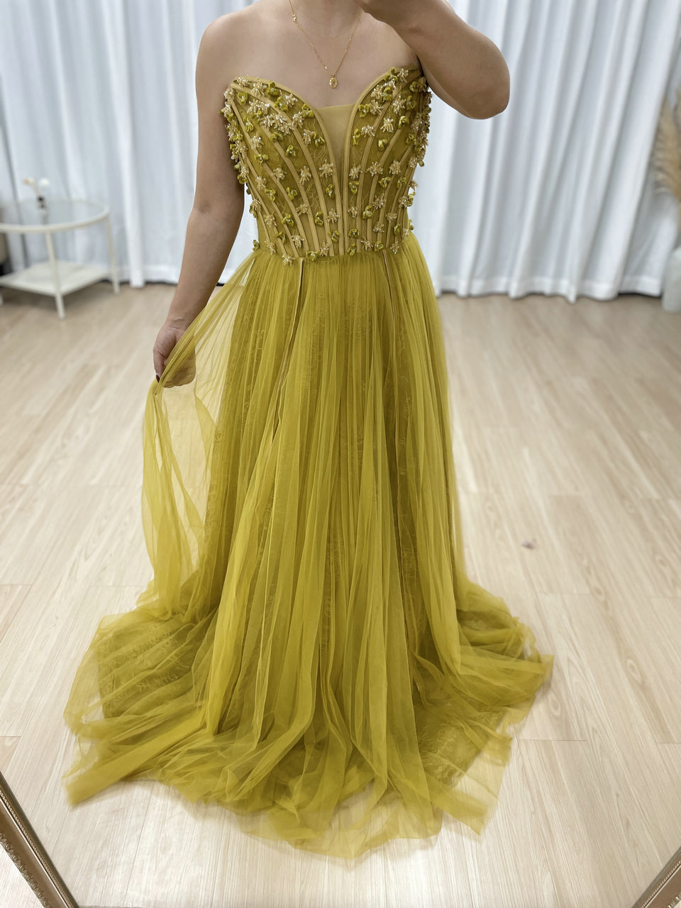 Luxury Olive Green a Line Beautiful Floral Embroidered Strapless Wedding Dress MB40353