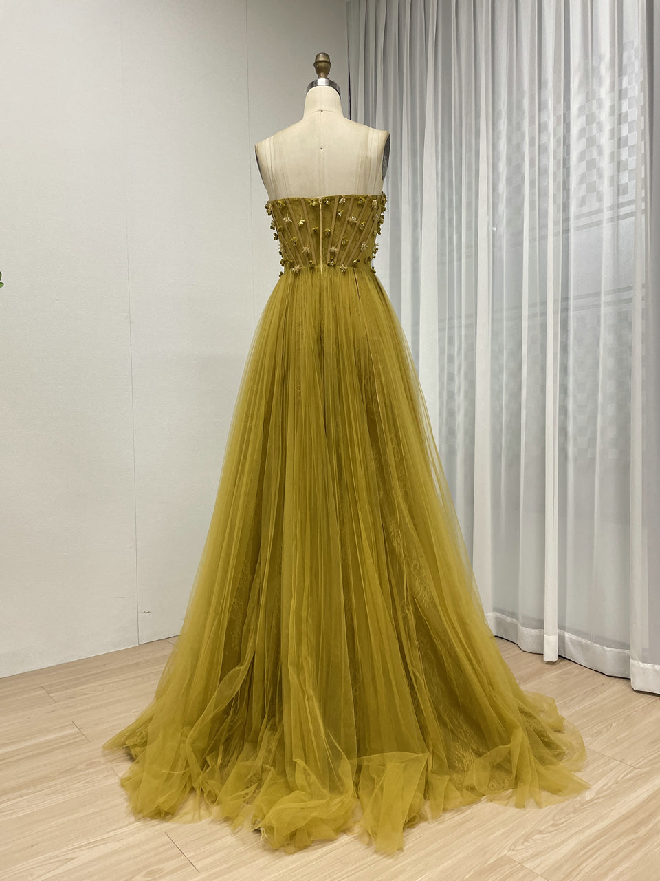 Luxury Olive Green a Line Beautiful Floral Embroidered Strapless Wedding Dress MB40353