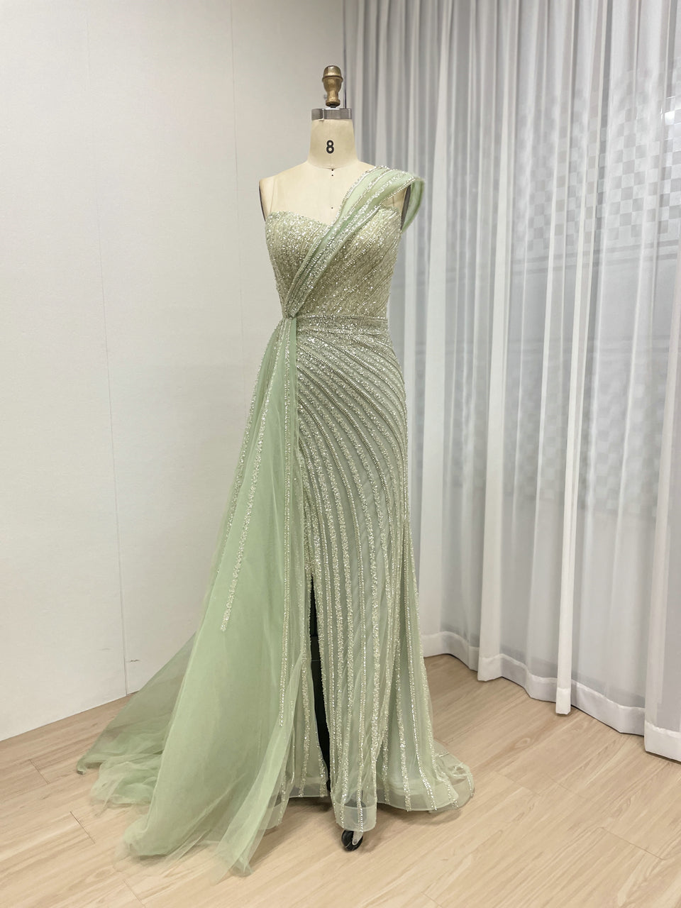 Light Green High Slit Sexy Sleeveless Mermaid Evening Gown With Side Train MB40357