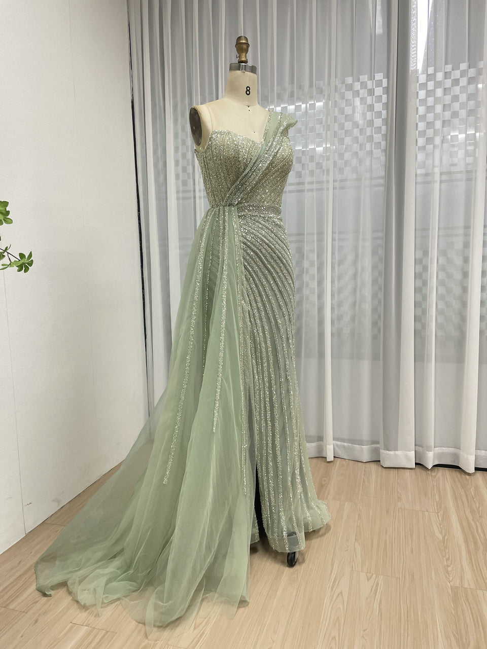 Light Green High Slit Sexy Sleeveless Mermaid Evening Gown With Side Train MB40357