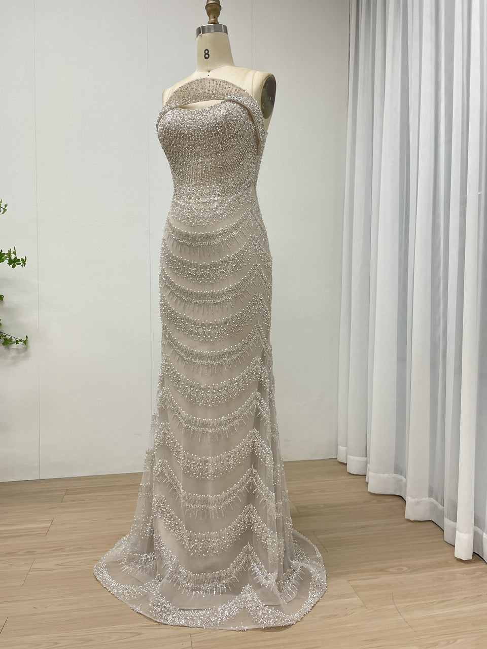 Luxury Champagne Unique Neckline Design Sexy Strapless Evening Gown MB40361