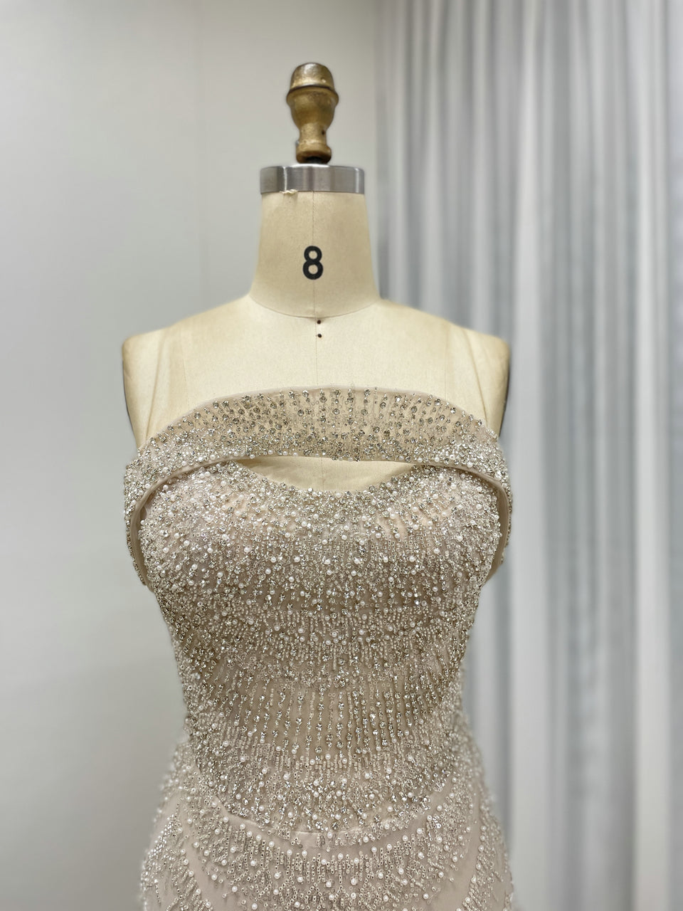 Luxury Champagne Unique Neckline Design Sexy Strapless Evening Gown MB40361
