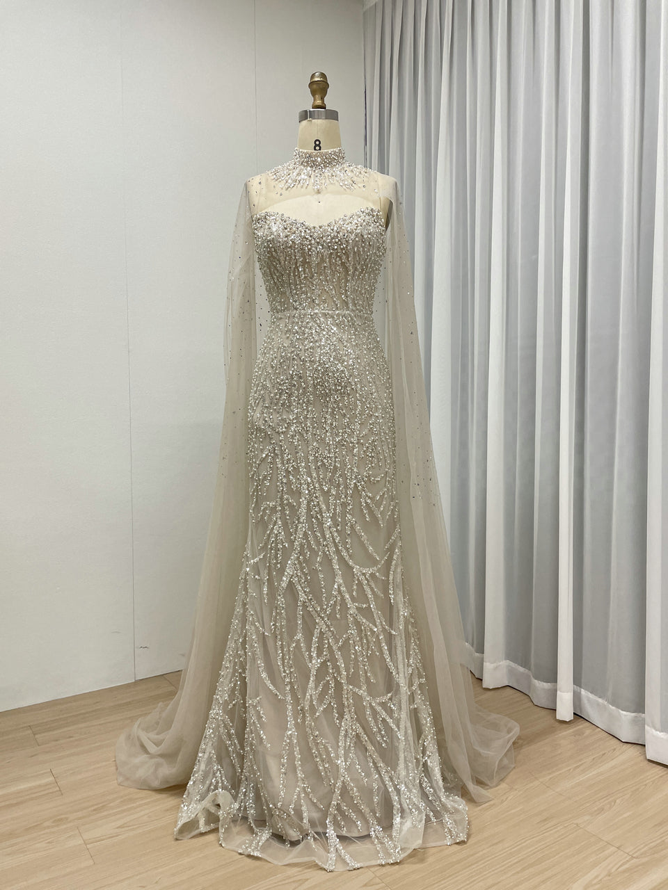 Elegant Beading Evening Gown With Detachable Cap Sleeve Suitable for Wedding Party MB40362