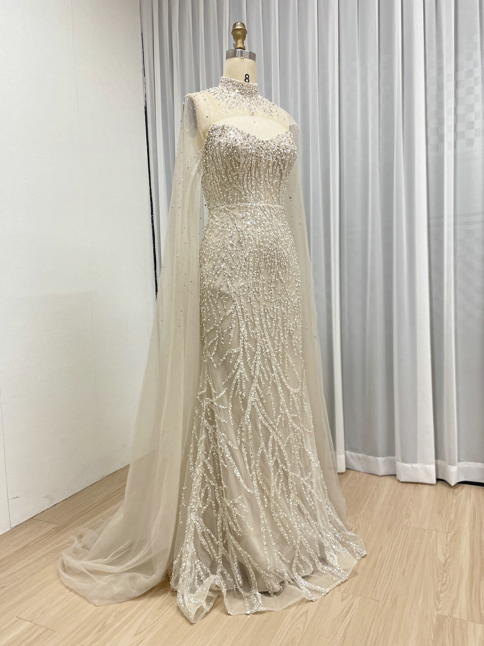 Elegant Beading Evening Gown With Detachable Cap Sleeve Suitable for Wedding Party MB40362
