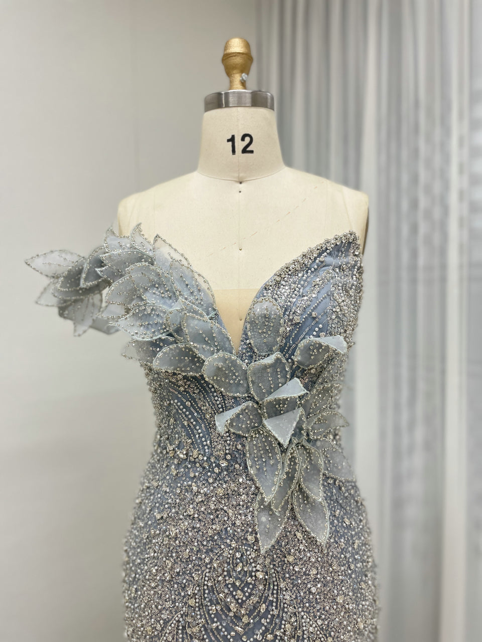 Exclusive Off Shoulder 3D Leaf Handmade Beading Designer Wedding Party Evening Dress MB40363