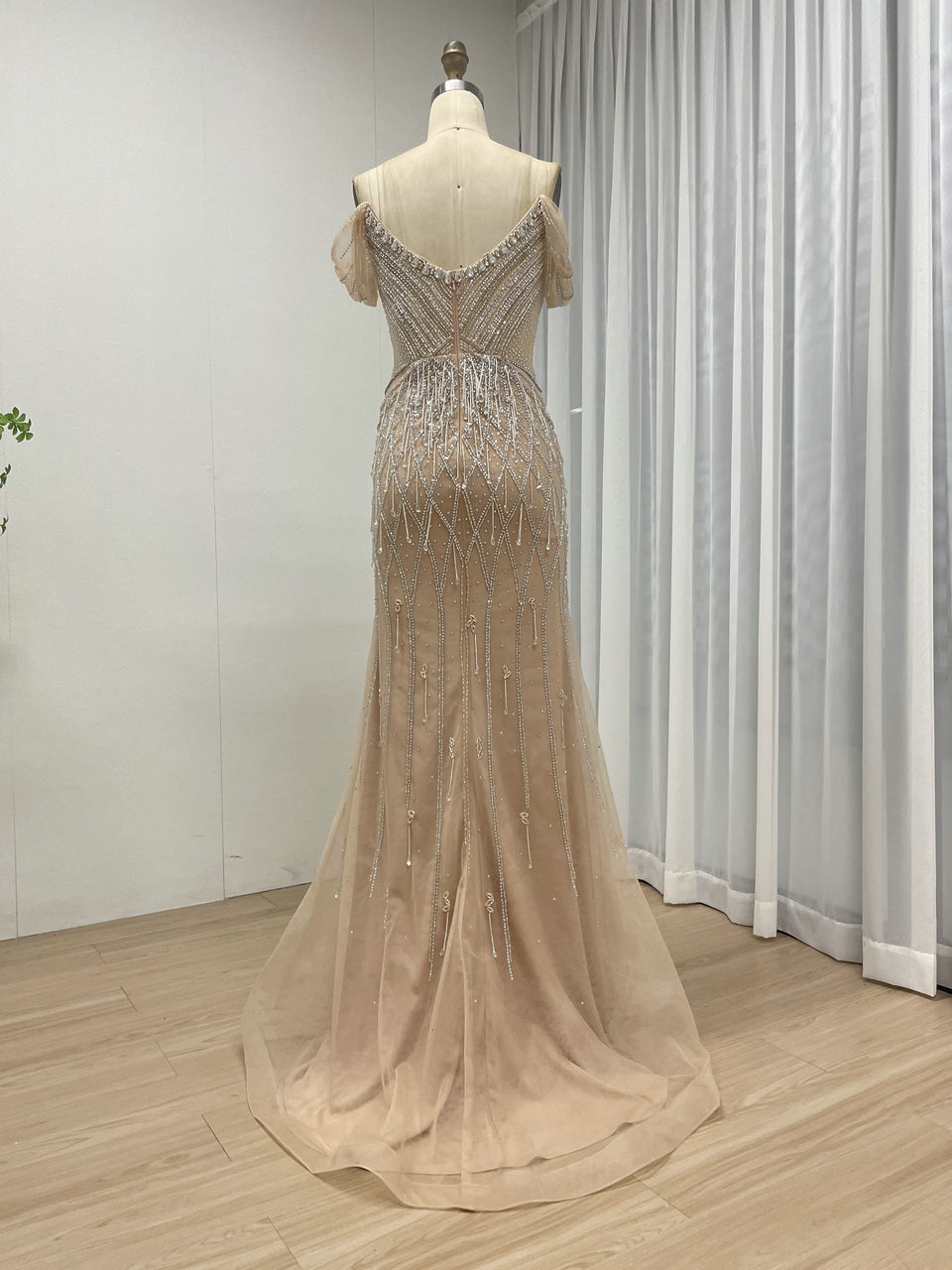 Gorgeous Handmade Beaded Tassels V Neck Mermaid Banquet Evening Dress MB40364