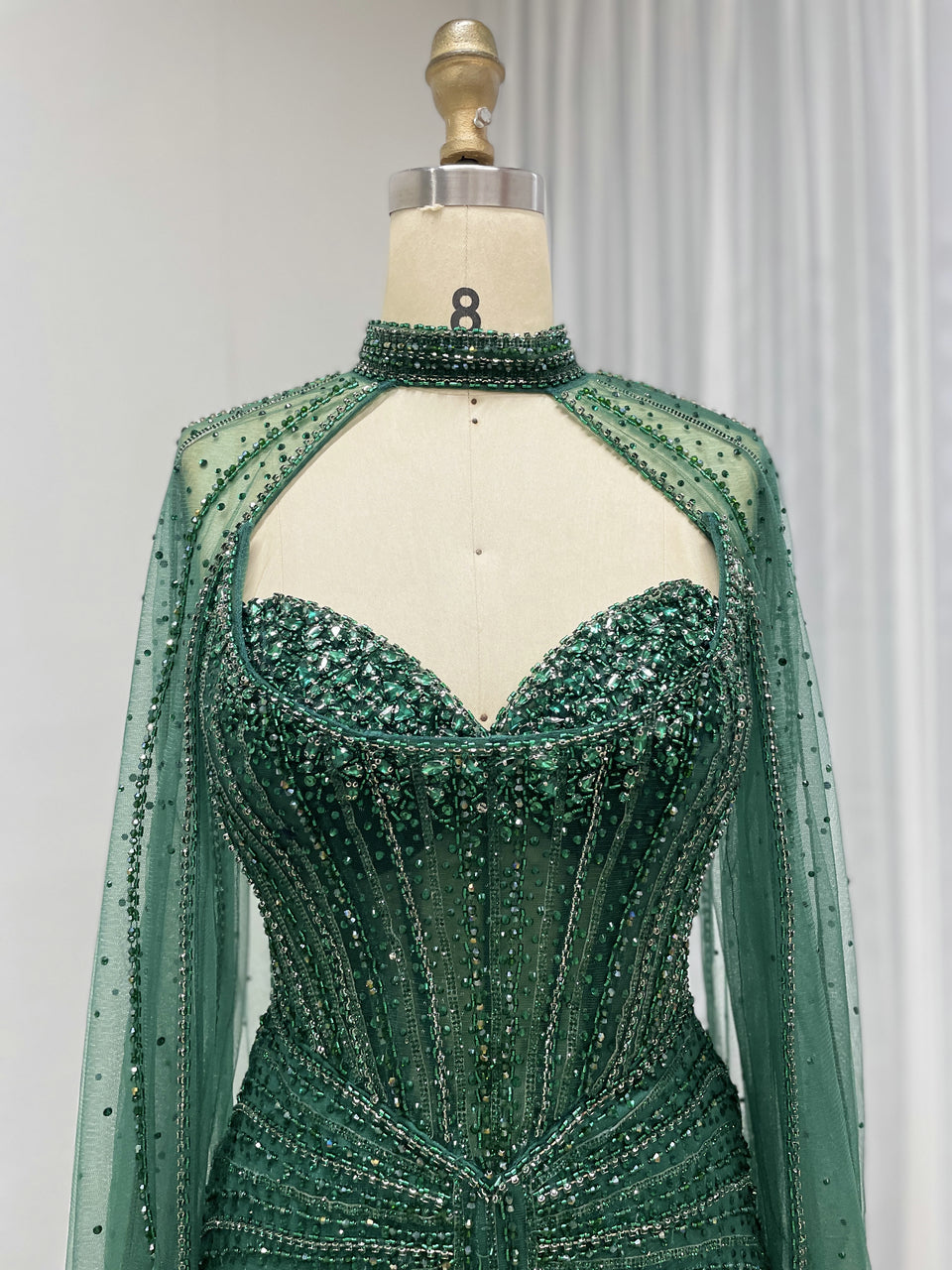 New Style Beaded Crystal Elegant Cape Sleeves Prom Evening Gown for Formal Occasion MB40365C