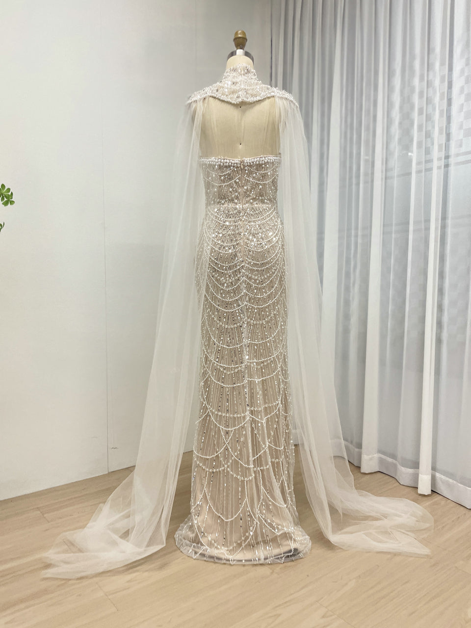 Exquisite White Hand Beaded Evening Dress With Detachable Sheer Cape for Glamorous Occasions MB40368