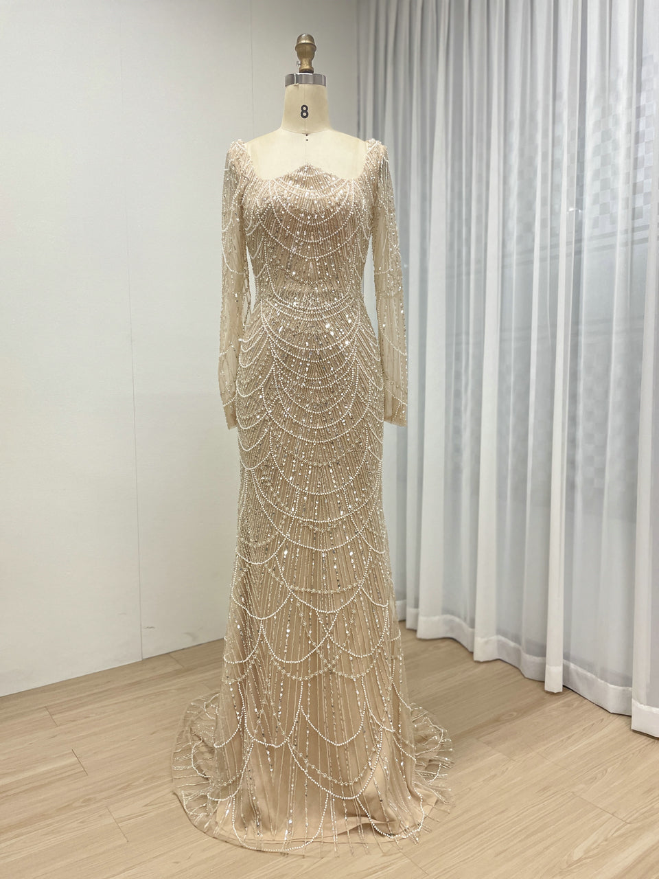 Sexy Sheer Long Sleeves Muslim Evening Dress With Graceful Pearls And Beaded MB40371