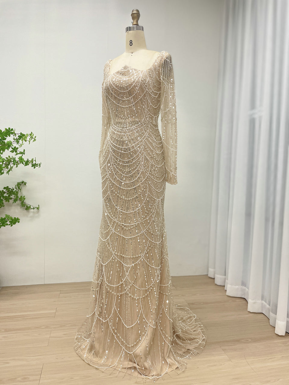 Sexy Sheer Long Sleeves Muslim Evening Dress With Graceful Pearls And Beaded MB40371