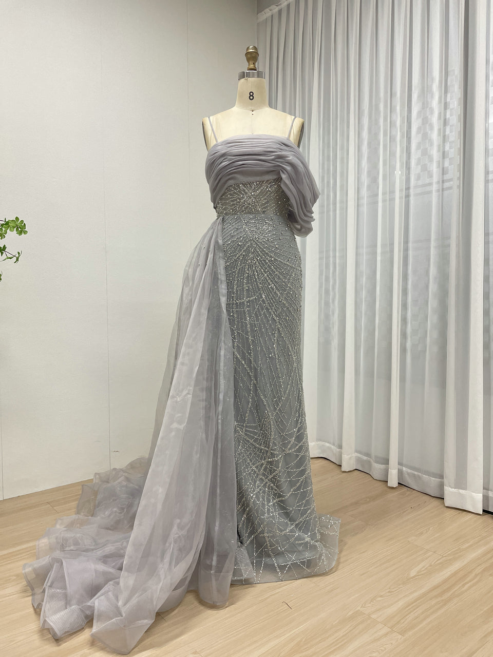 Sexy Spaghetti Strap Mermaid Evening Gown Suitable For Banquet With Side Train MB40373