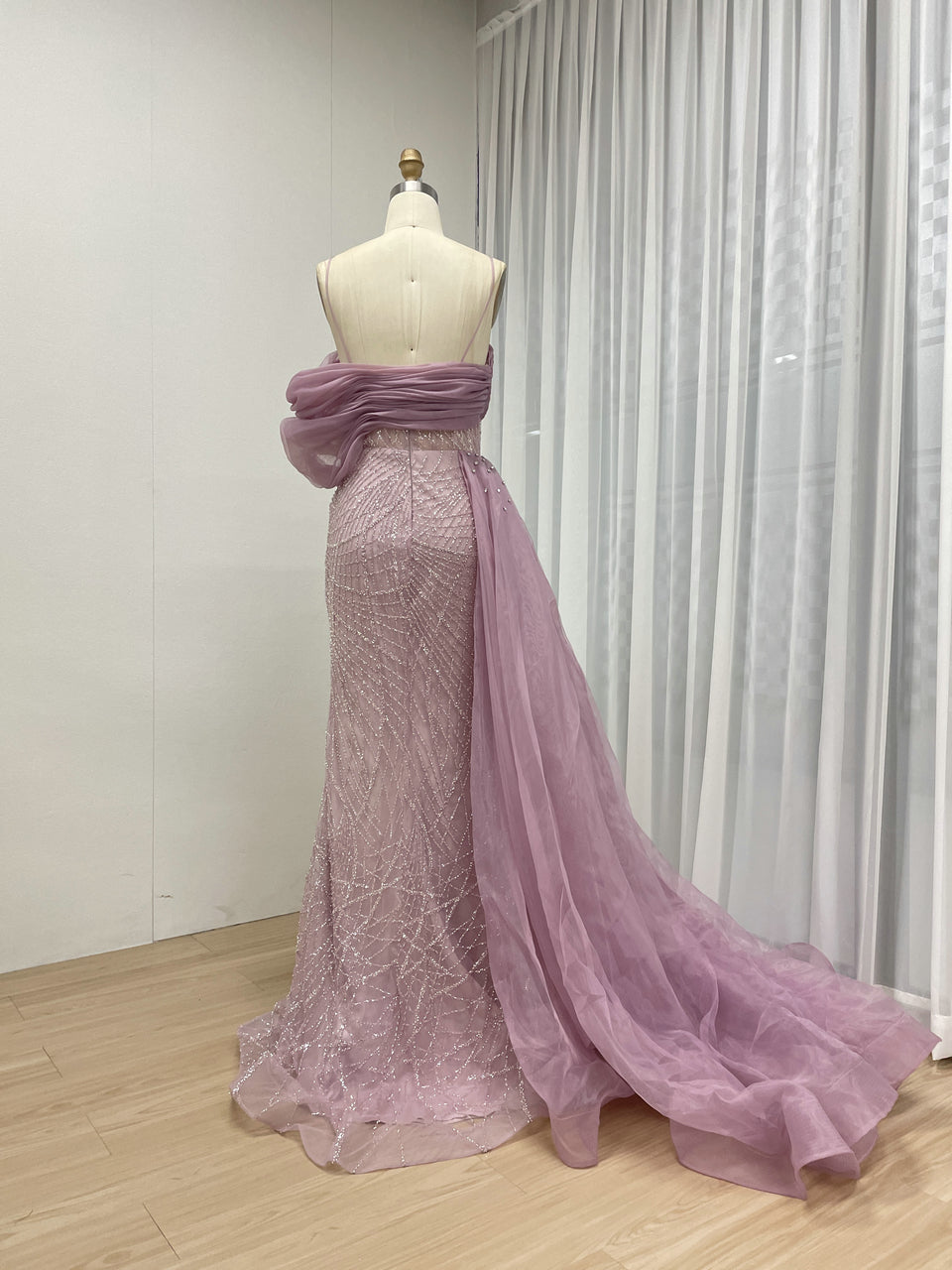 Sexy Spaghetti Strap Mermaid Evening Gown Suitable For Banquet With Side Train MB40373