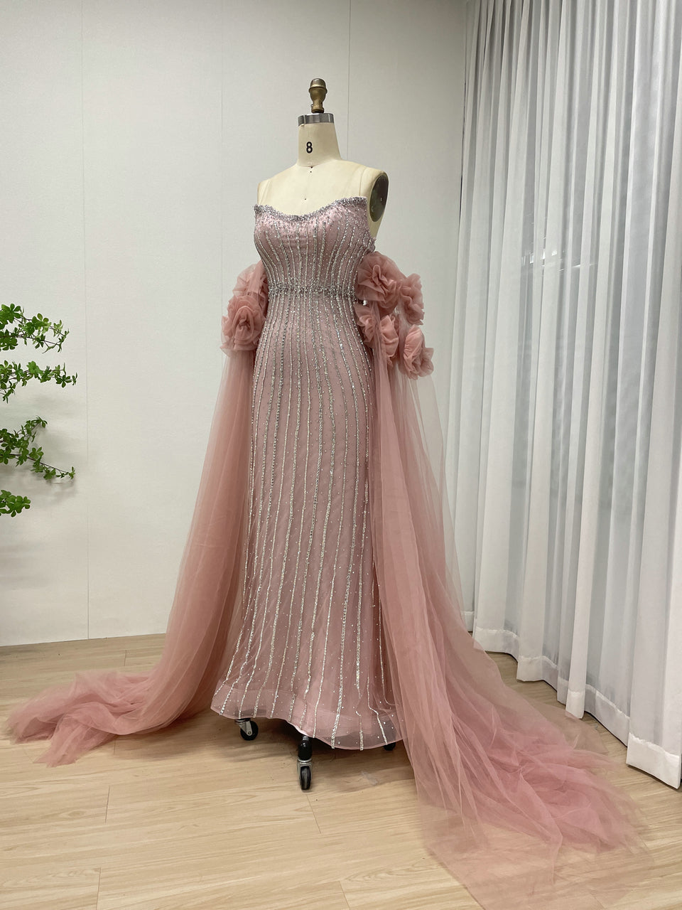 Gorgeous Hand Beading Embroidery Mermaid Evening Gown With Detachable Sleeve MB40374