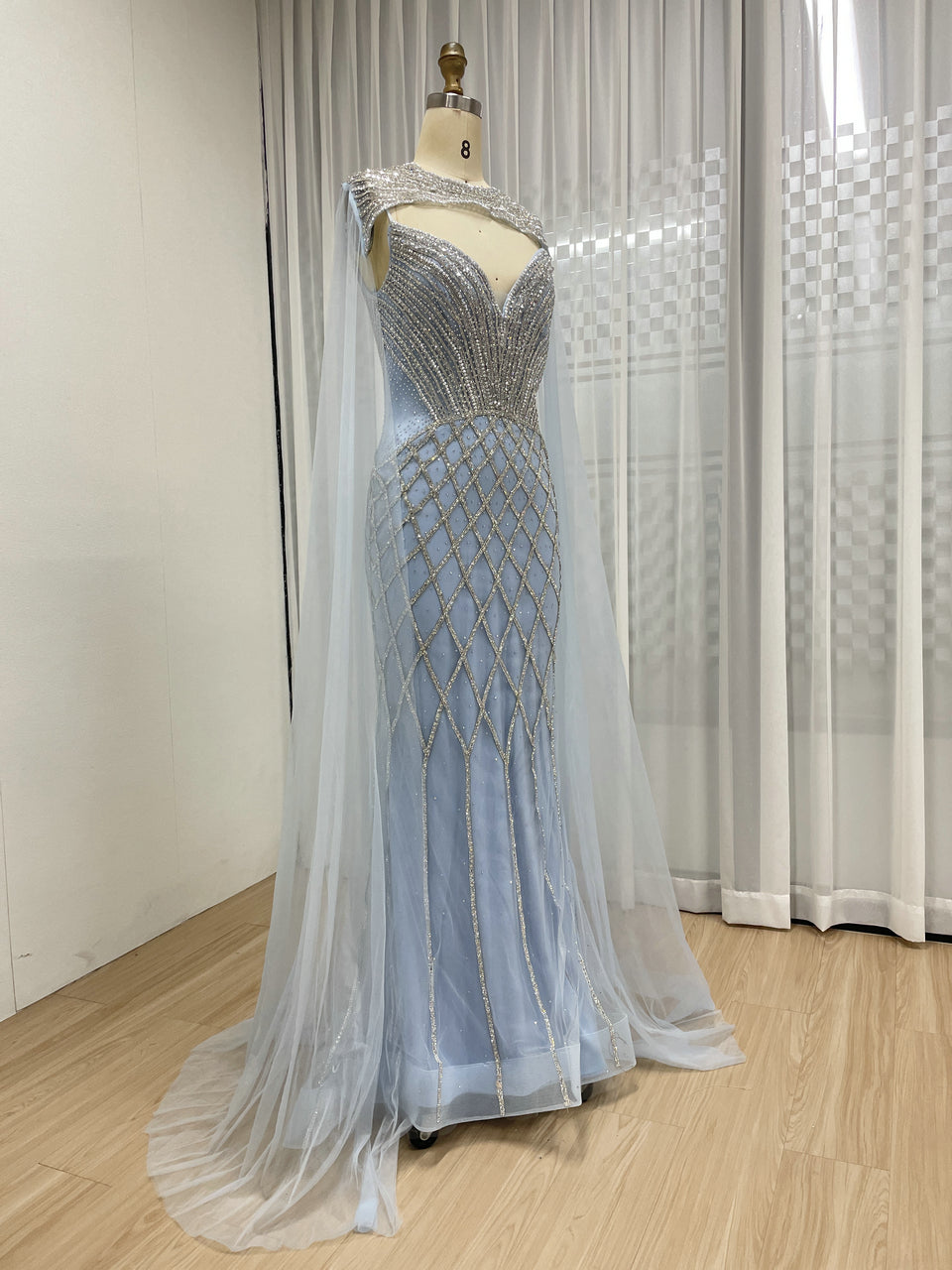 Luxury Mermaid Prom Evening Gown With Elegant Detachable Cap Sleeve MB40376