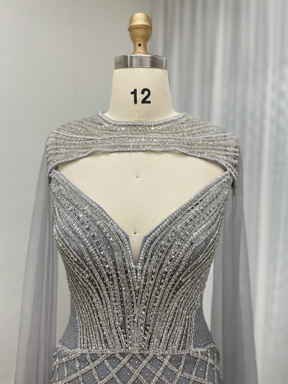 Luxury Mermaid Prom Evening Gown With Elegant Detachable Cap Sleeve MB40376