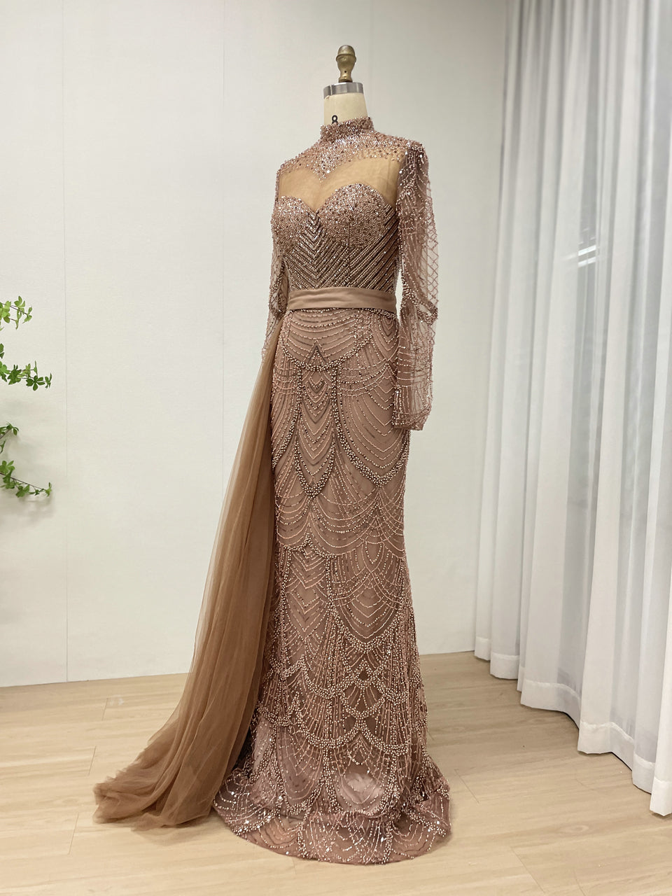 Gorgeous Long sleeves Crystal Beading Of The Bride Evening Gown With Elegant Side Skirt MB40378