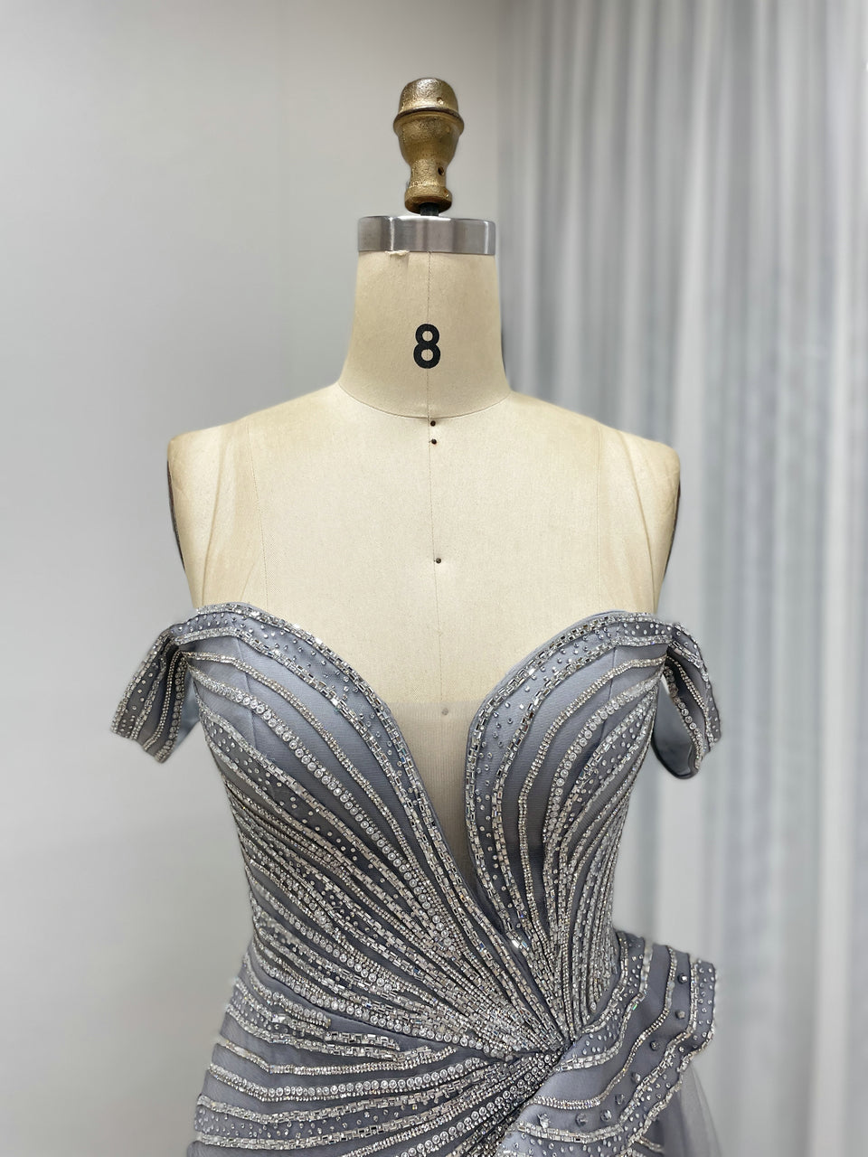 Luxury High Slit Embellished With Sparkly Beaded Evening Party Dresses MB40379