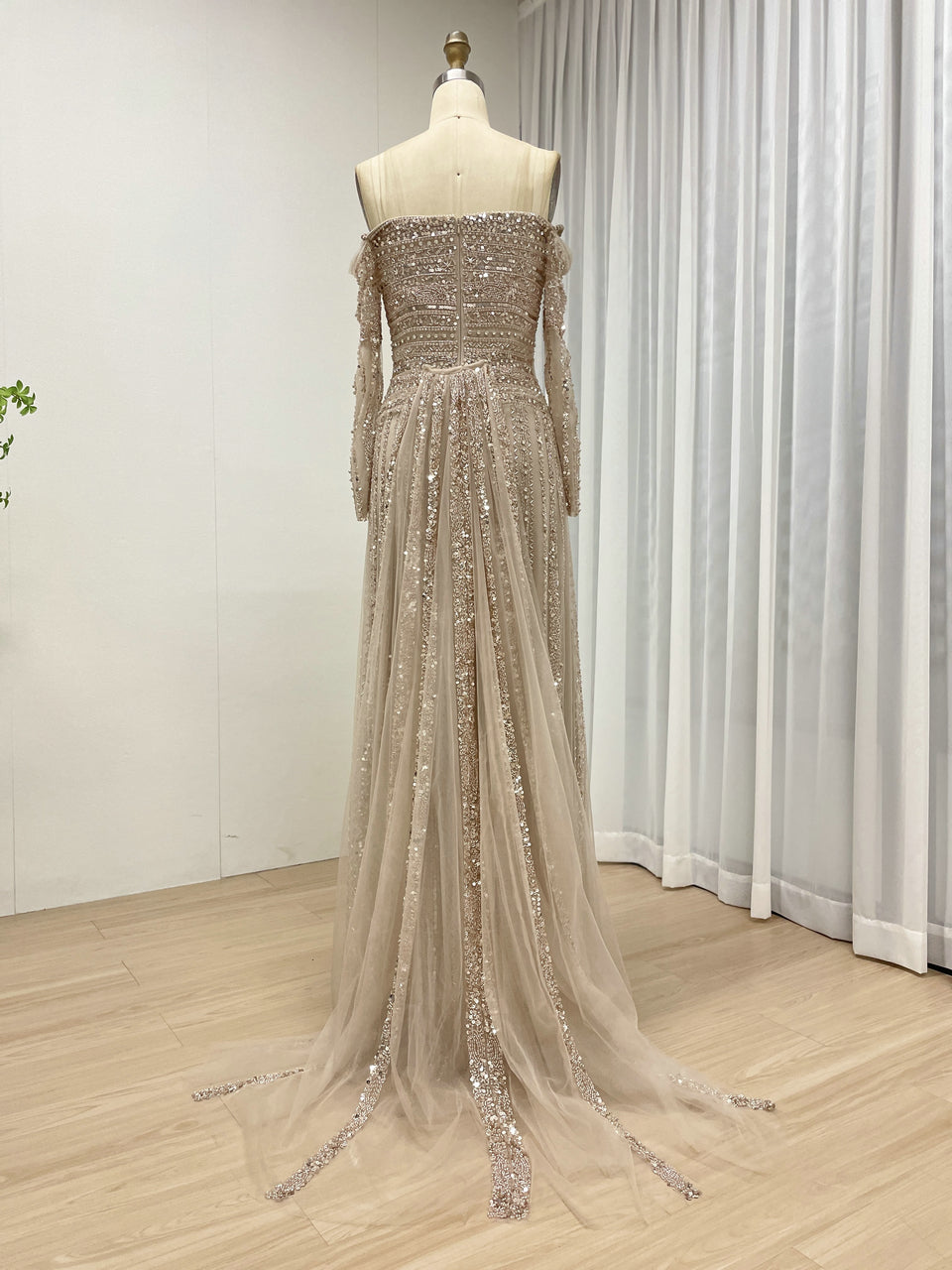 Glamorous Off Shoulder Haute Couture Long Sleeve Evening Dress A Line Skirt MB40385