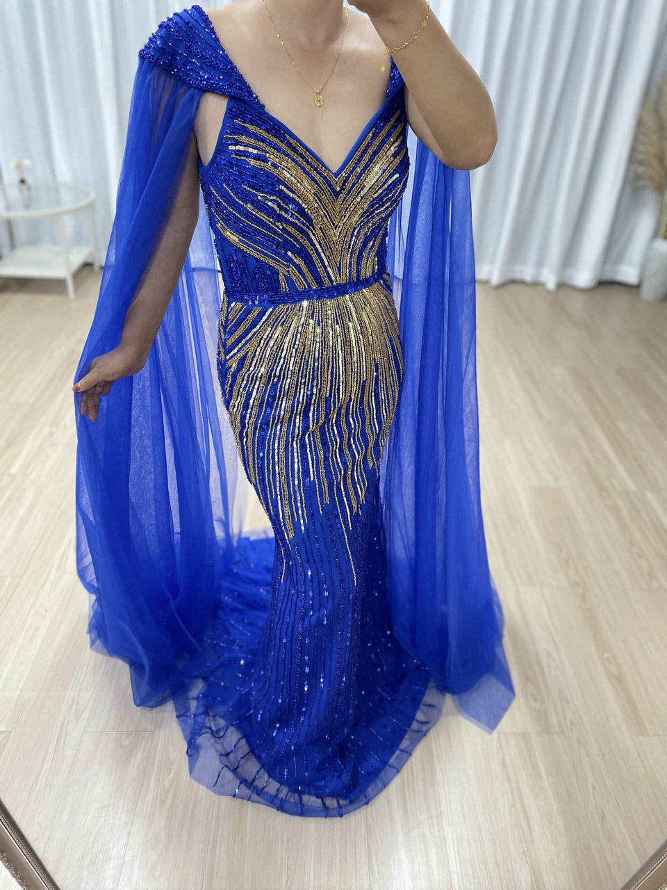 Elegant Off Shoulder Mix Color Beading Royal Blue Cape Sleeve Wedding Party Evening Dress MB40391