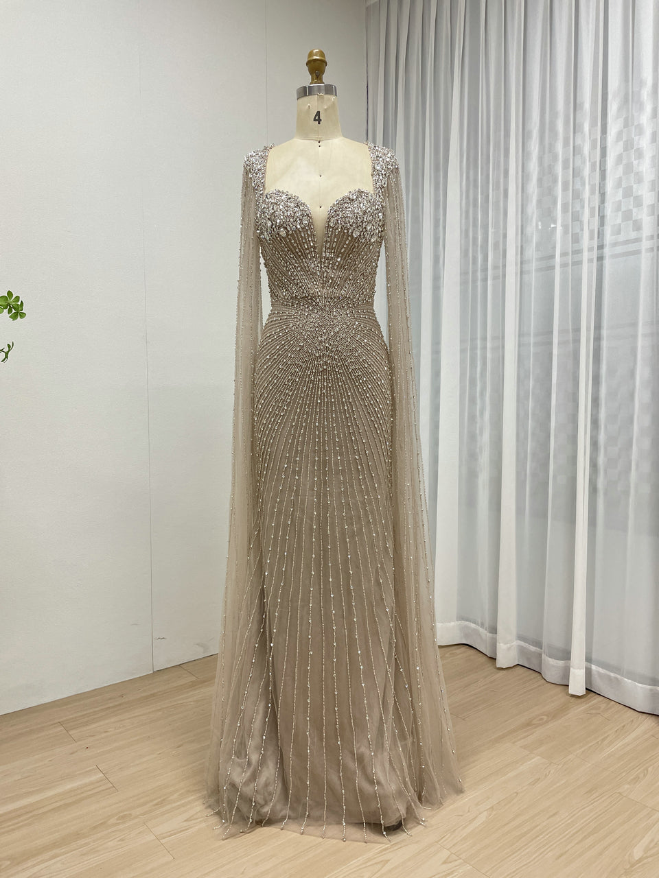 Gorgeous Sweetheart Shoulder Cape Long Sleeve 2025 Crystal Beading Wedding Party Dress MB40393