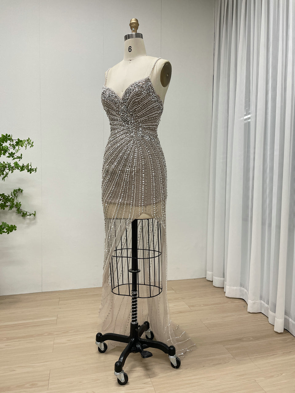 Sexy Sleeveless Sheer Prom Evening Dress Embellished With Intricate Hand Beading Diamond for Party MB40400